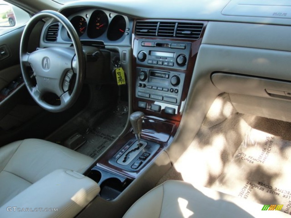 2000 Acura RL 3.5 Sedan Controls Photo #56174960