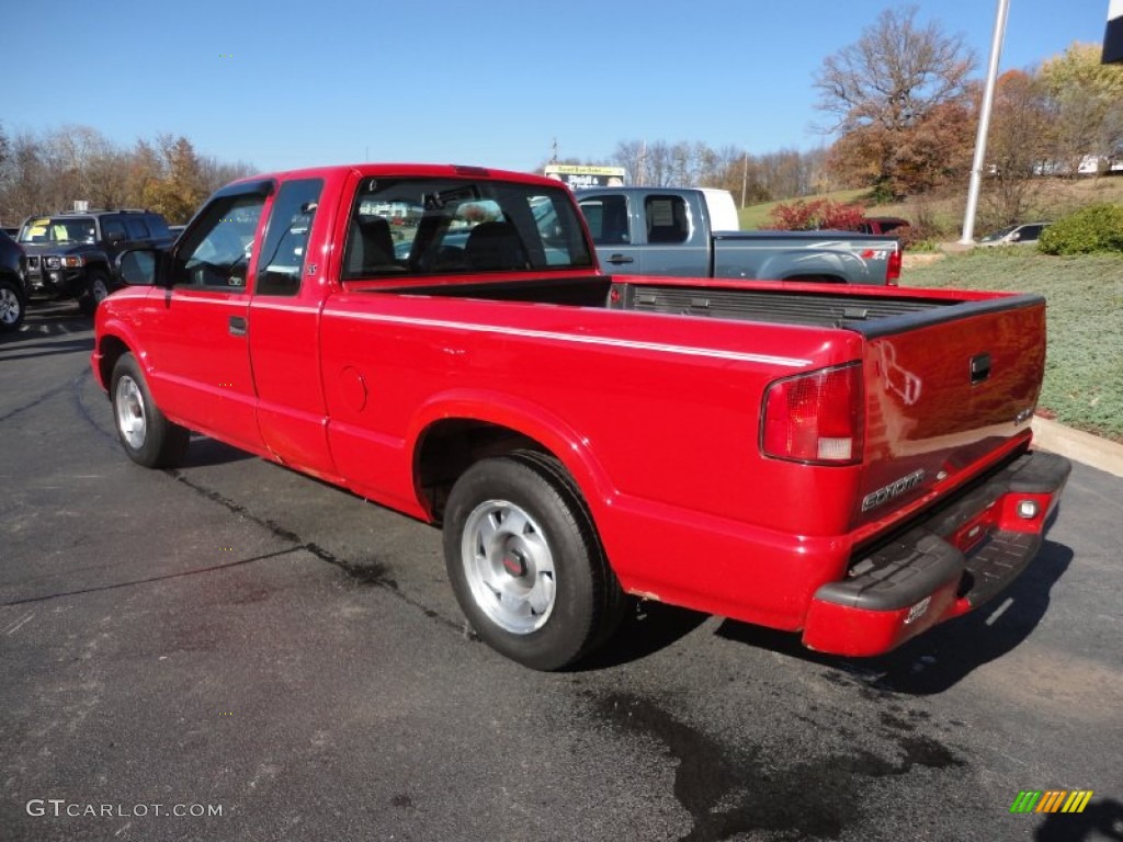 2000 Sonoma SLS Sport Extended Cab - Fire Red / Graphite photo #3