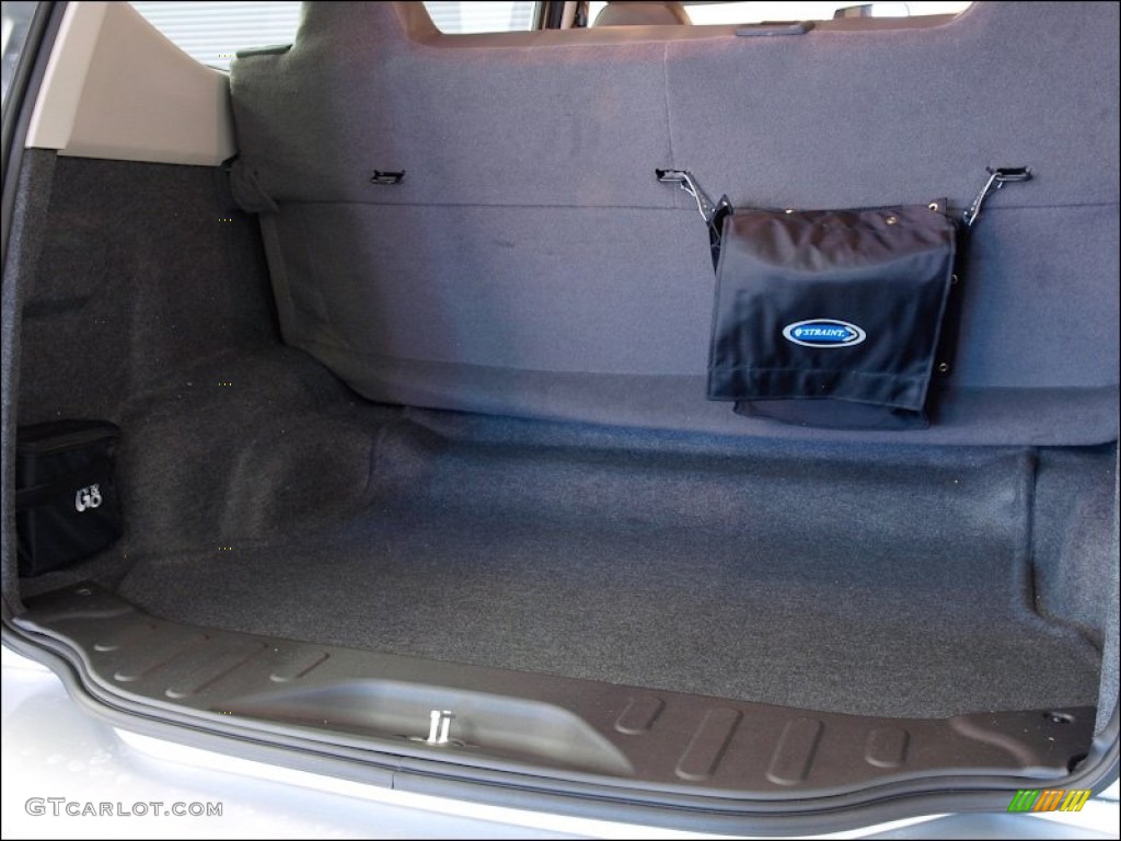 2011 VPG MV-1 DX Trunk Photo #56177090