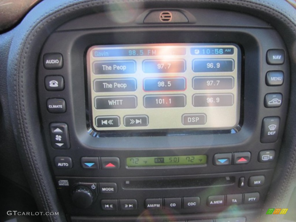 2003 Jaguar S-Type 3.0 Controls Photo #56180246