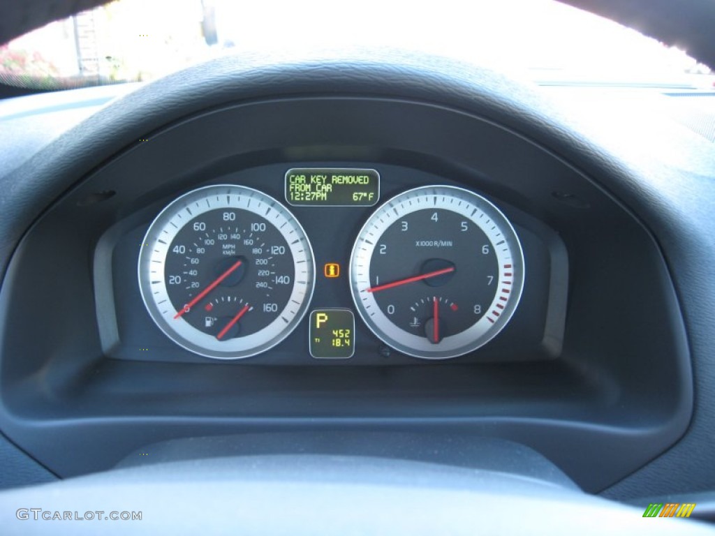 2012 Volvo C70 T5 Gauges Photo #56183090