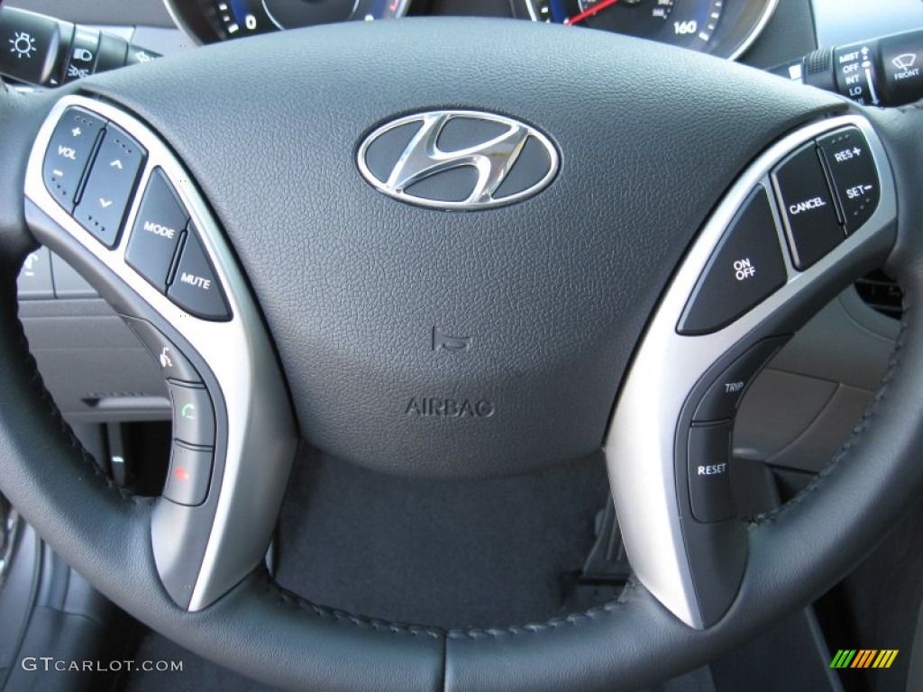 2012 Hyundai Elantra Limited Controls Photo #56183430