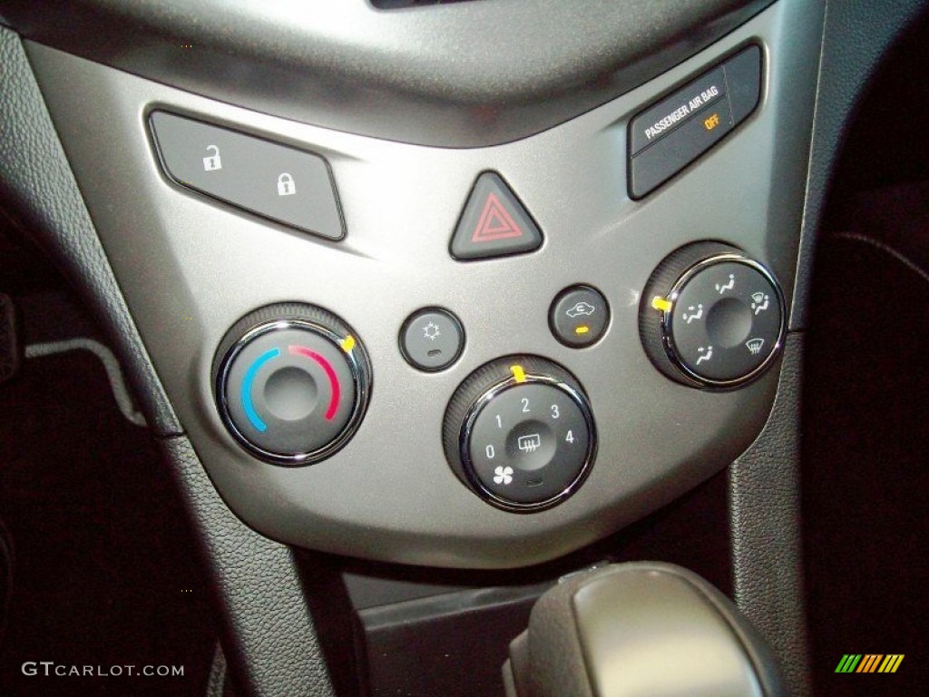 2012 Chevrolet Sonic LT Sedan Controls Photo #56183807