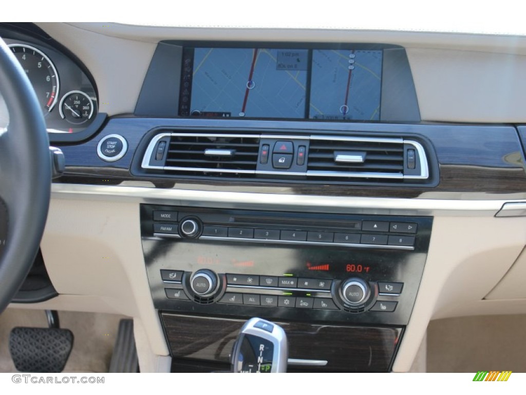 2010 BMW 7 Series 750Li xDrive Sedan Controls Photo #56185100