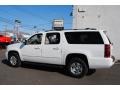 Summit White - Suburban LT 4x4 Photo No. 3