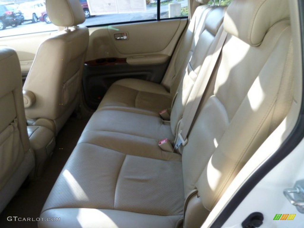 2004 Highlander Limited V6 4WD - Super White / Ivory photo #9