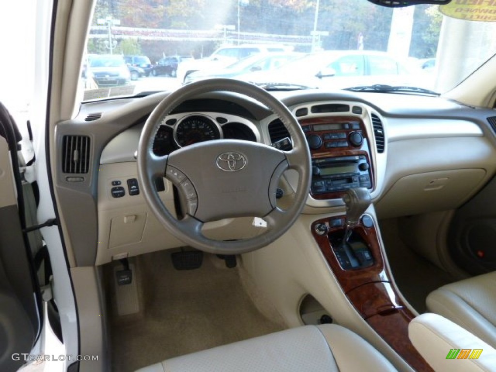 2004 Highlander Limited V6 4WD - Super White / Ivory photo #10