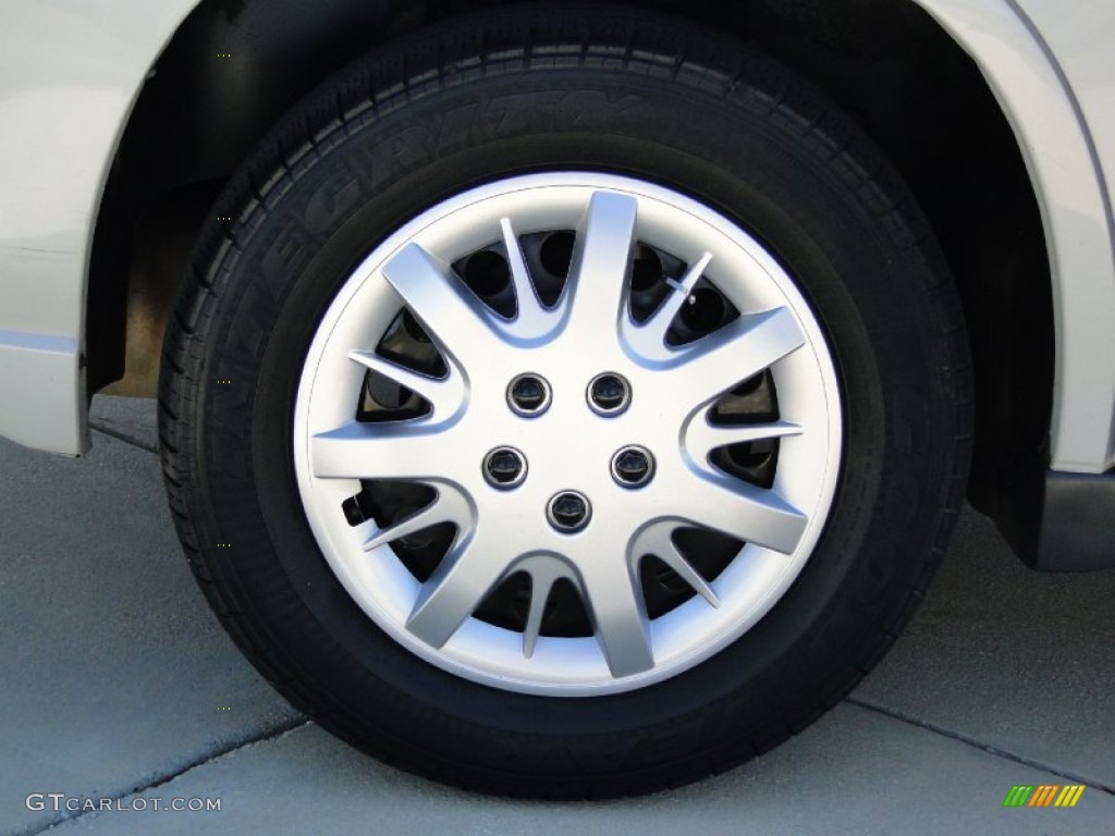 2004 Impala  - White / Medium Gray photo #33