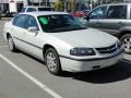2004 White Chevrolet Impala   photo #35