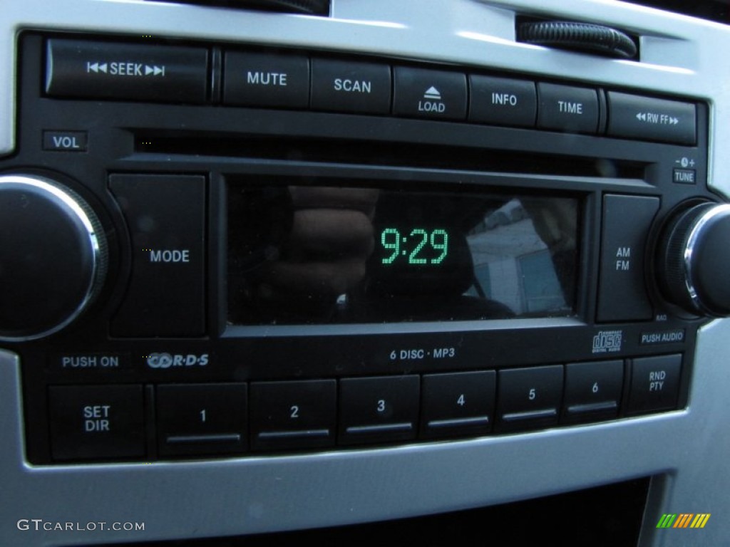 2008 Dodge Caliber R/T Audio System Photos