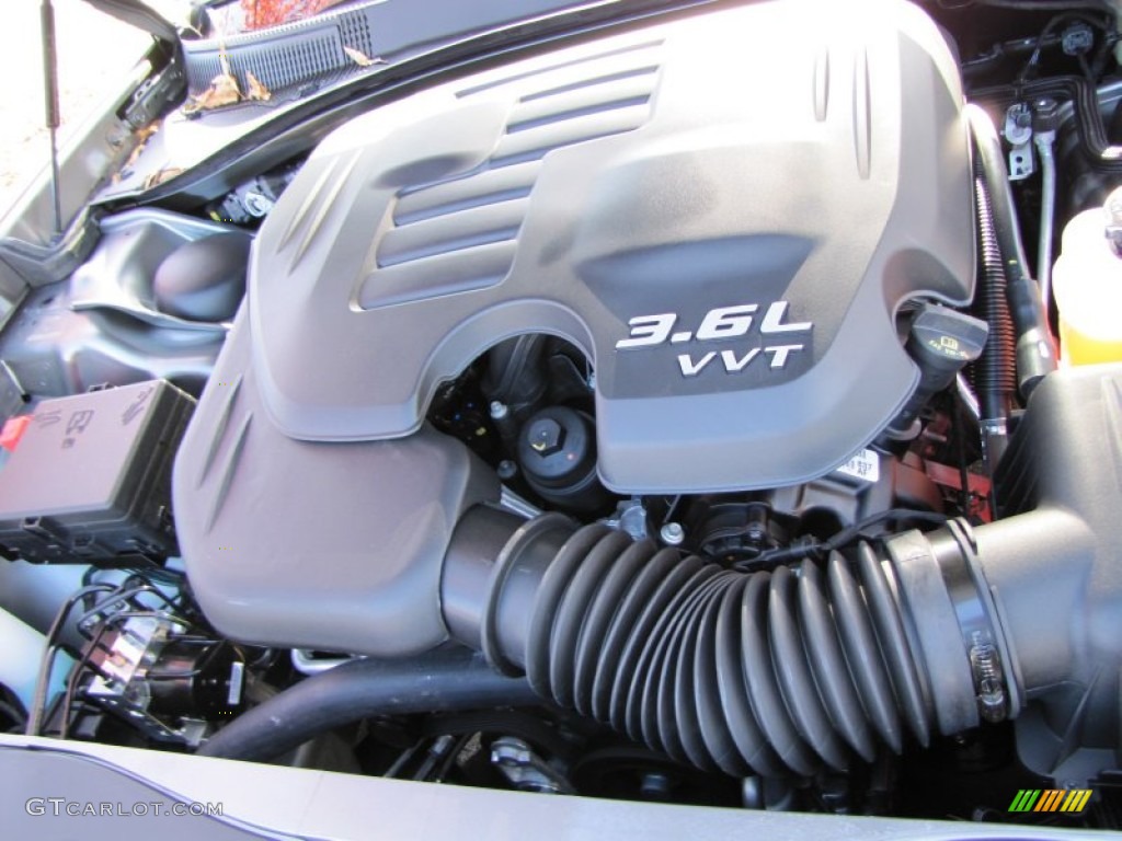 2012 Dodge Charger SE 3.6 Liter DOHC 24-Valve Pentastar V6 Engine Photo #56192798