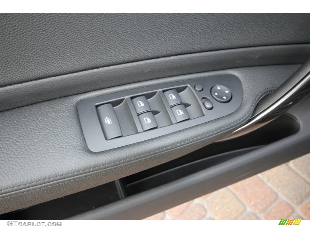 2012 BMW 1 Series 135i Convertible Controls Photo #56195018