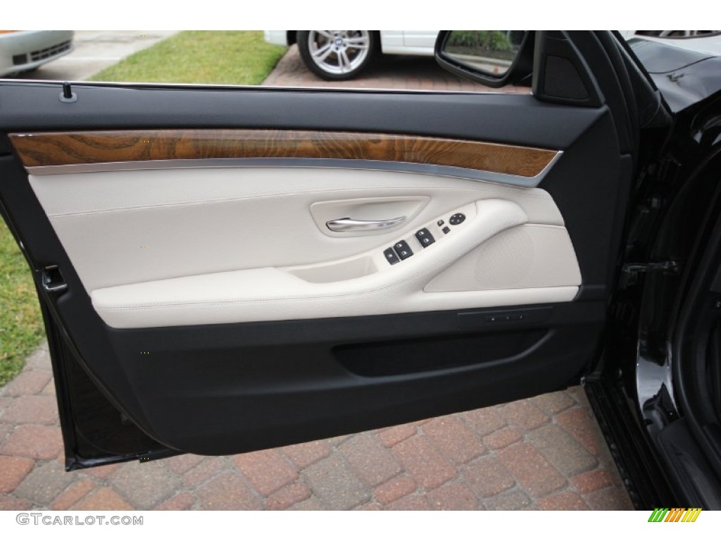 2012 BMW 5 Series 528i Sedan Oyster/Black Door Panel Photo #56195720