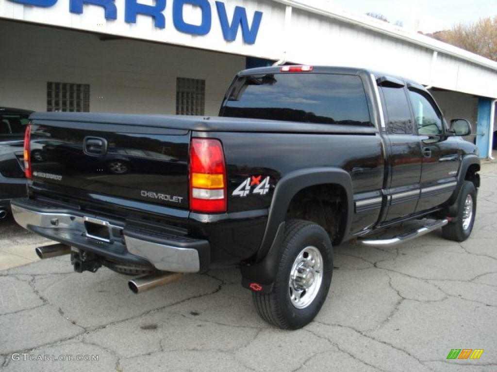 2002 Silverado 2500 LS Extended Cab 4x4 - Onyx Black / Graphite photo #8