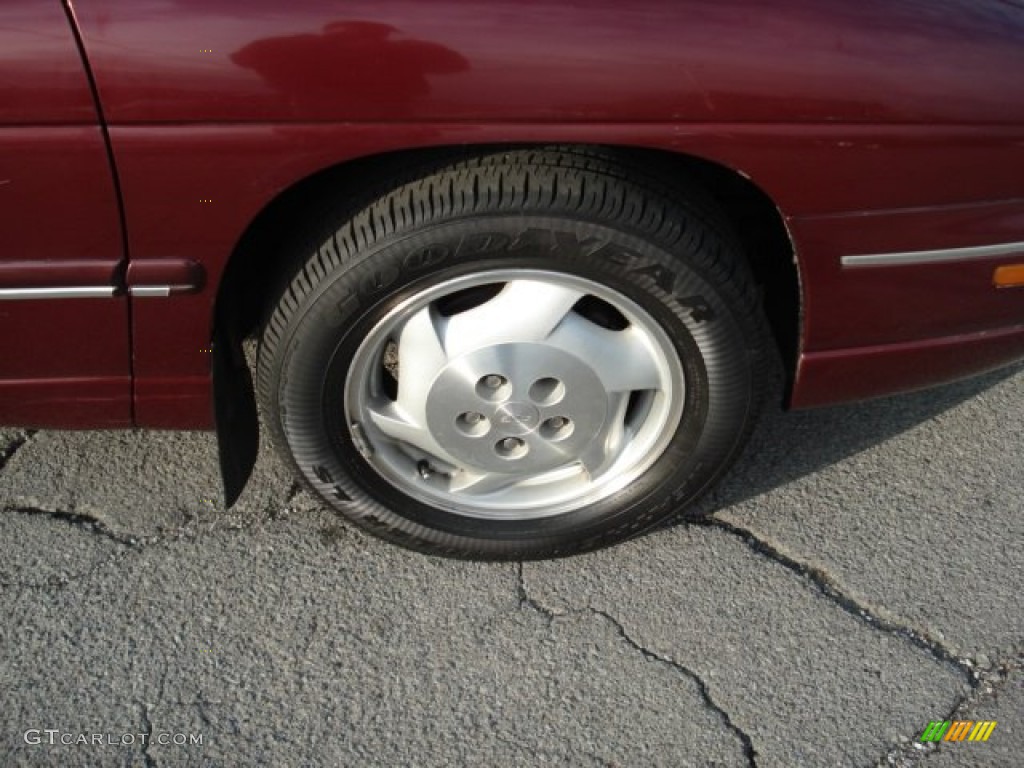 1997 Chevrolet Lumina LS Wheel Photo #56196443