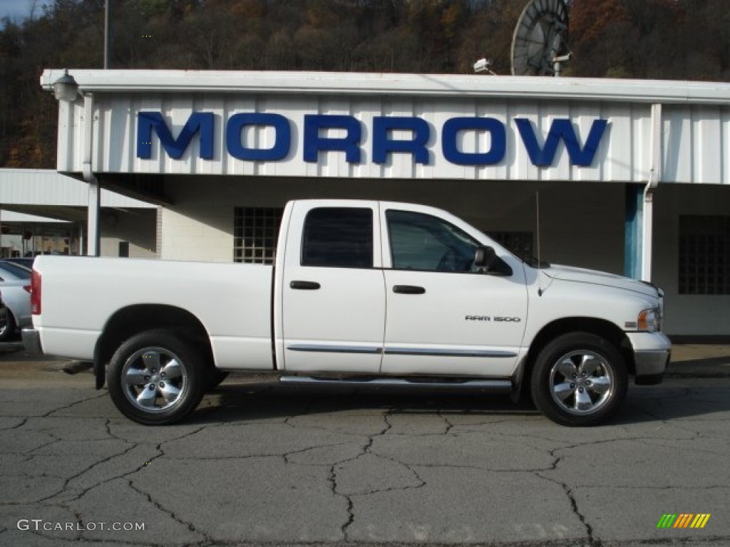 2005 Ram 1500 Laramie Quad Cab 4x4 - Bright White / Dark Slate Gray photo #1