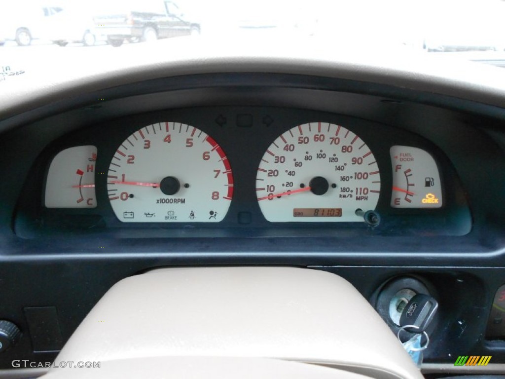 2004 Toyota Tacoma SR5 Xtracab Gauges Photos