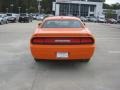 Header Orange - Challenger SXT Photo No. 4