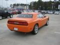 Header Orange - Challenger SXT Photo No. 5