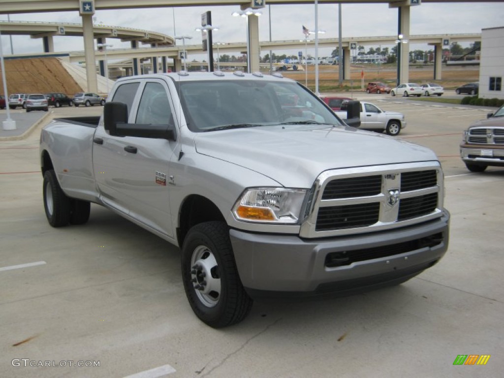 Bright Silver Metallic 2011 Dodge Ram 3500 HD ST Crew Cab 4x4 Dually Exterior Photo #56199638