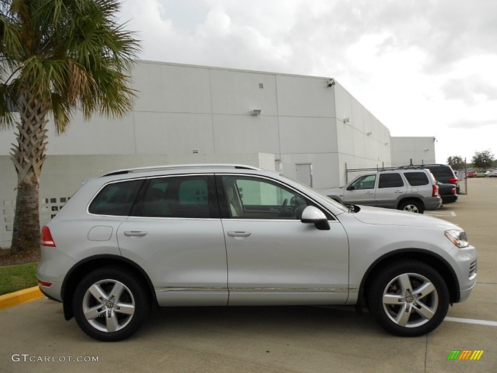 Cool Silver Metallic 2012 Volkswagen Touareg TDI Lux 4XMotion Exterior Photo #56200289