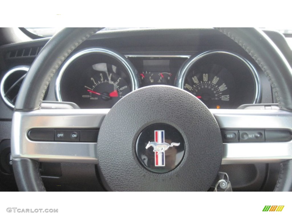 2005 Mustang V6 Premium Coupe - Satin Silver Metallic / Dark Charcoal photo #22