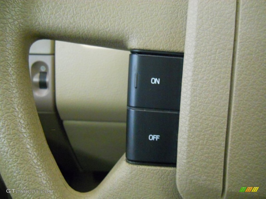 2006 F150 XLT SuperCab 4x4 - Oxford White / Tan photo #11
