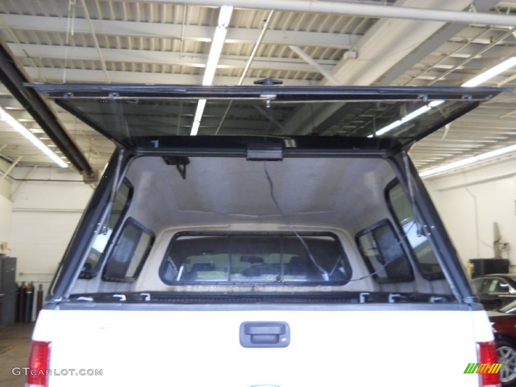 2006 F150 XLT SuperCab 4x4 - Oxford White / Tan photo #17