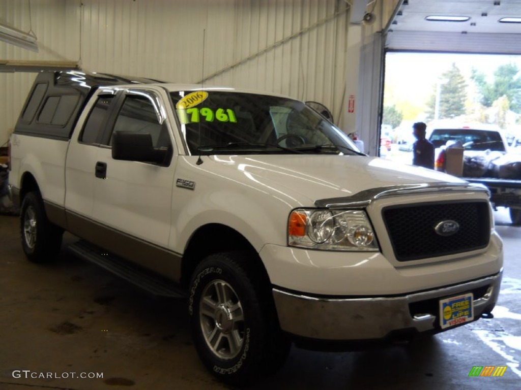 2006 F150 XLT SuperCab 4x4 - Oxford White / Tan photo #21