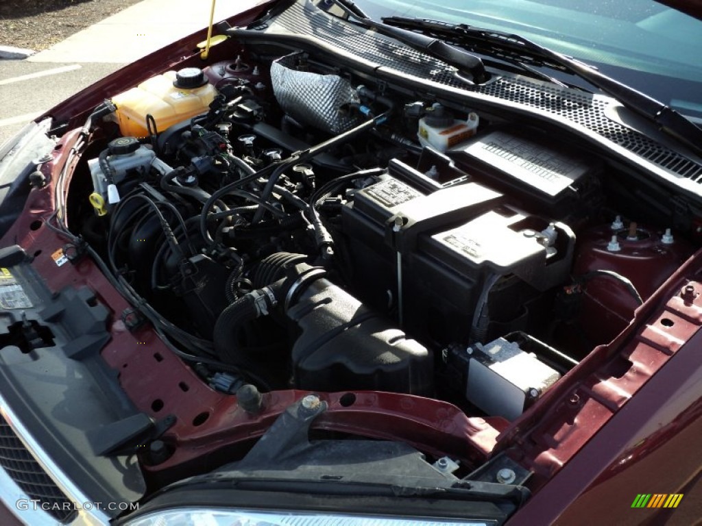 2006 Ford Focus ZX3 SES Hatchback 2.0L DOHC 16V Inline 4 Cylinder Engine Photo #56205713