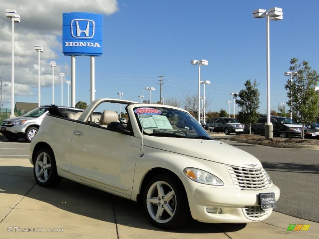 2005 PT Cruiser GT Convertible - Cool Vanilla White / Taupe/Pearl Beige photo #3