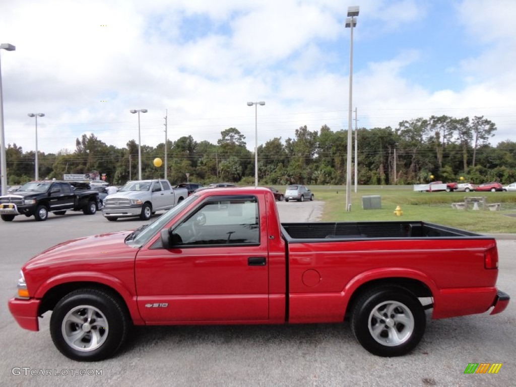 Bright Red 1998 Chevrolet S10 LS Regular Cab Exterior Photo #56212568