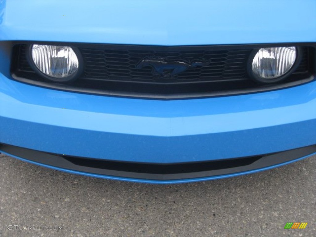2010 Mustang GT Premium Coupe - Grabber Blue / Charcoal Black/Grabber Blue photo #14