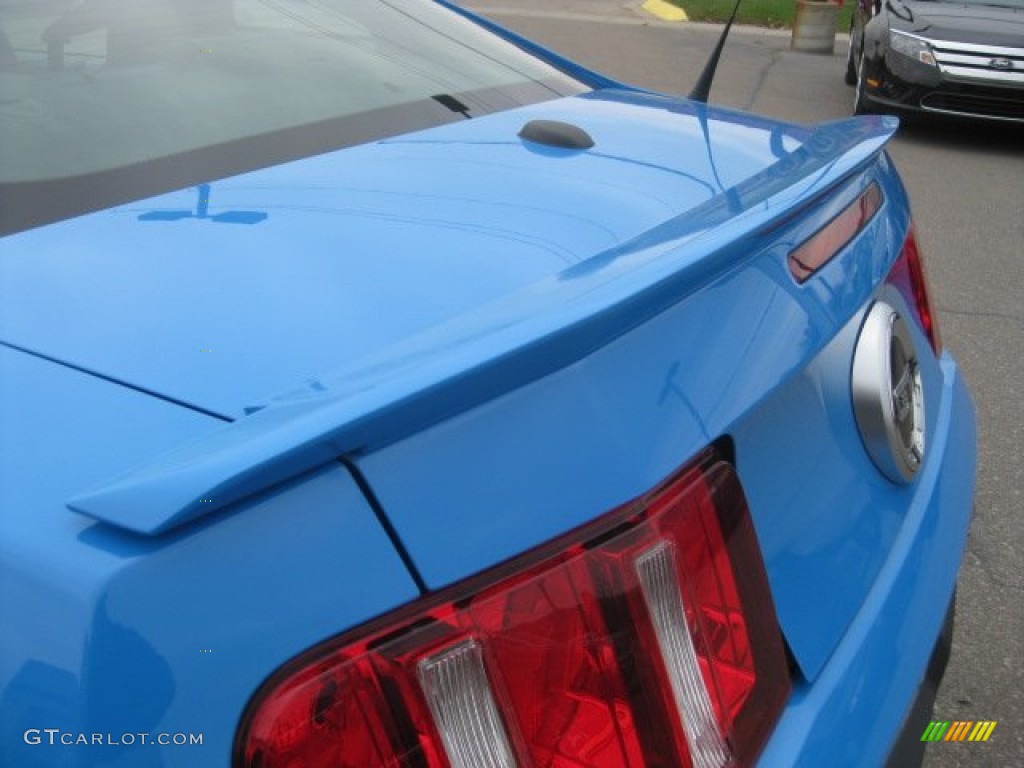 2010 Mustang GT Premium Coupe - Grabber Blue / Charcoal Black/Grabber Blue photo #20