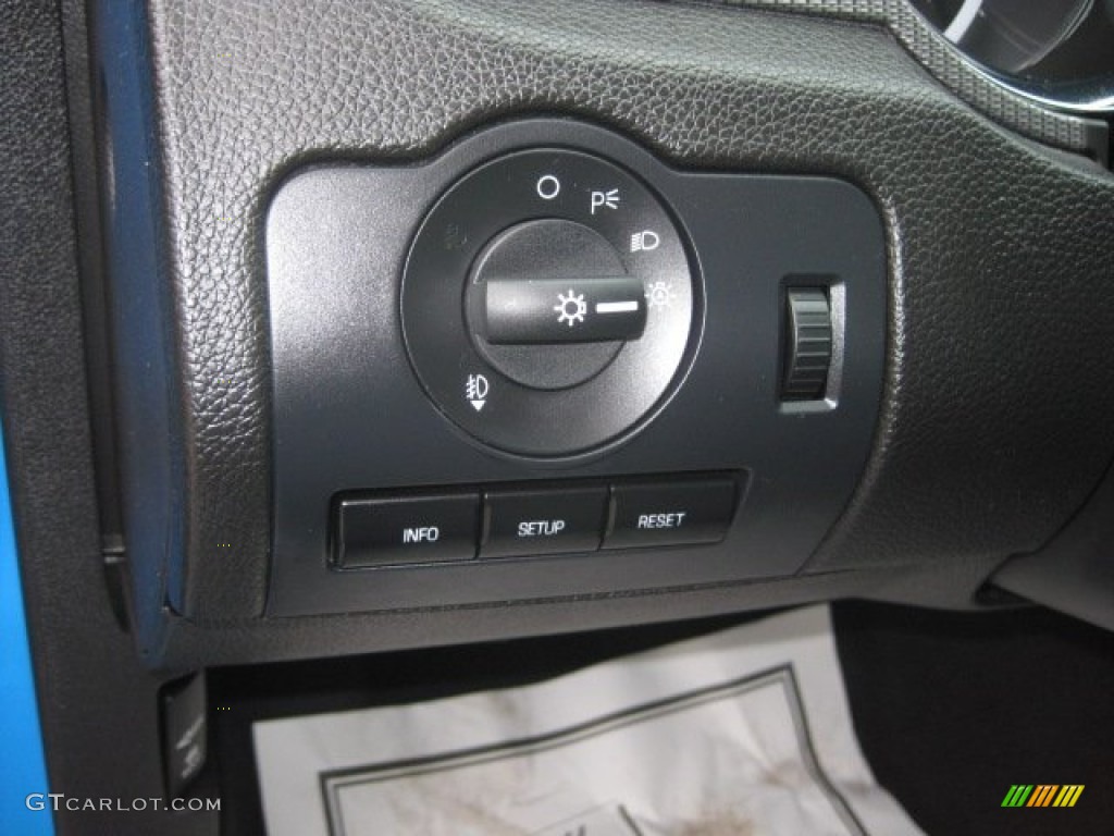 2010 Mustang GT Premium Coupe - Grabber Blue / Charcoal Black/Grabber Blue photo #25