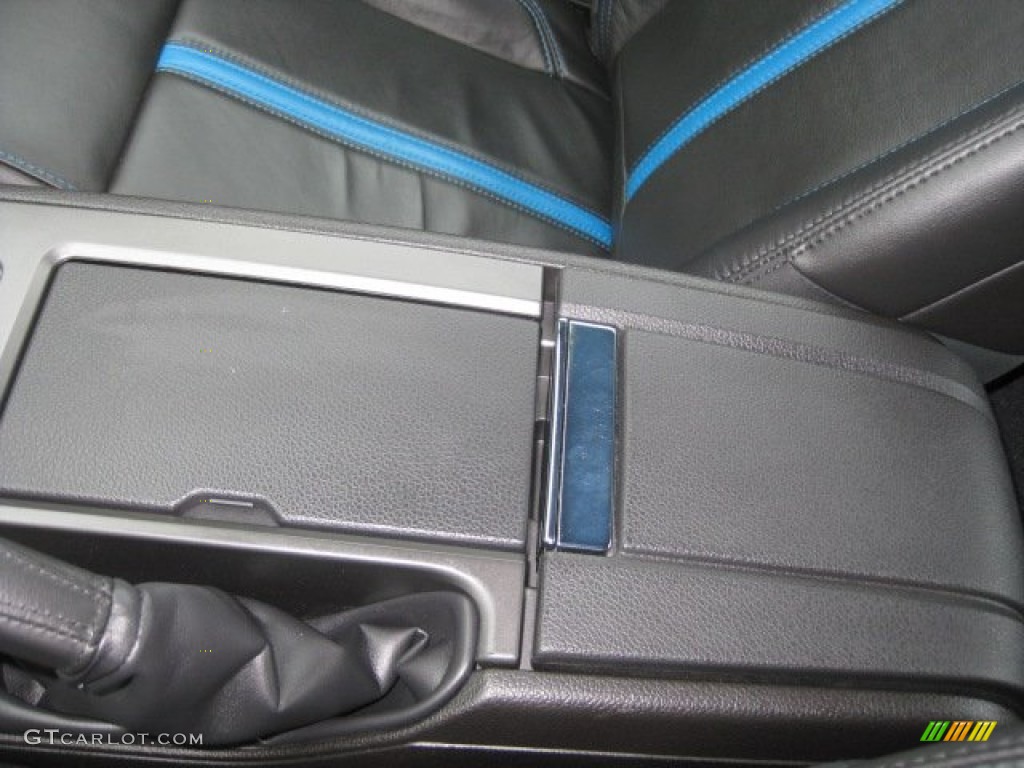 2010 Mustang GT Premium Coupe - Grabber Blue / Charcoal Black/Grabber Blue photo #31