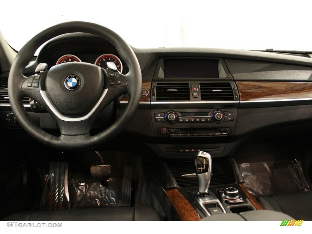 2011 BMW X6 xDrive35i Black Dashboard Photo #56223410