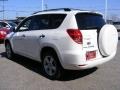 Super White - RAV4 I4 Photo No. 5