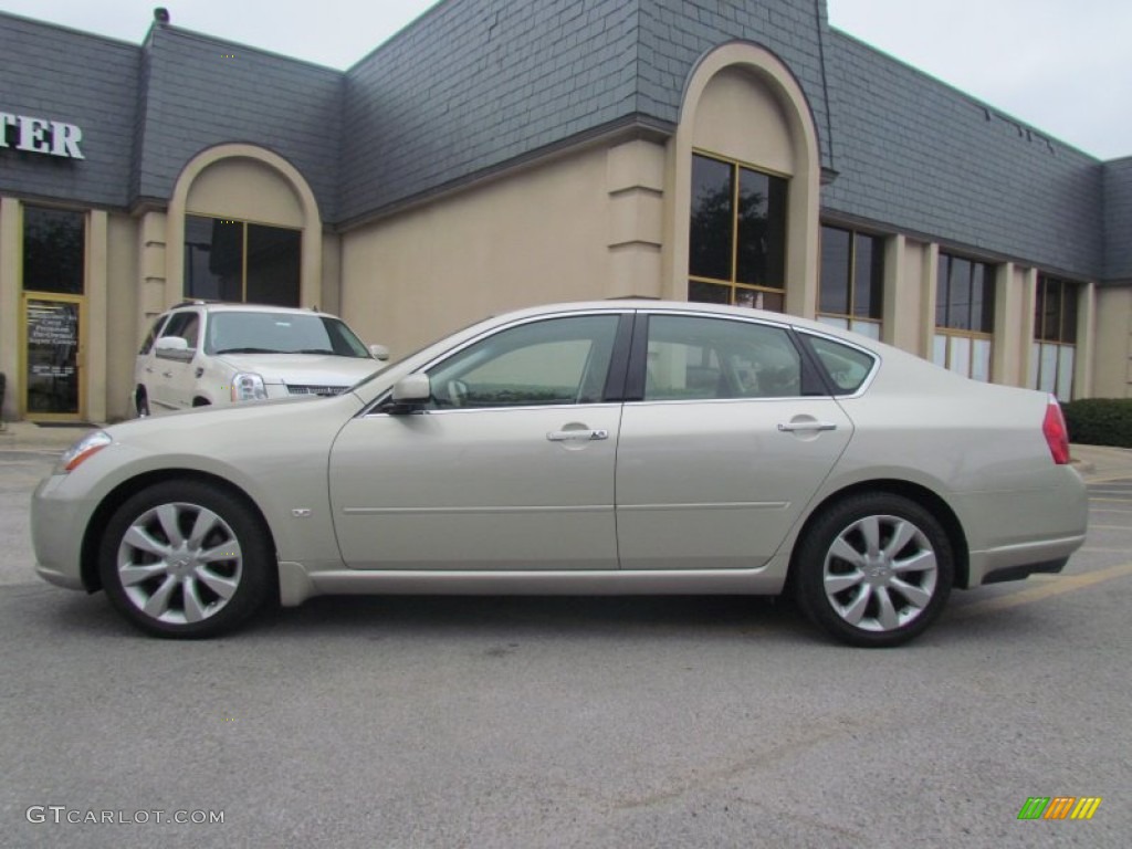 2007 M 35 Sedan - Serengeti Sand Metallic / Wheat photo #1