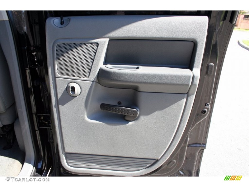 2007 Ram 3500 ST Quad Cab 4x4 Dually - Brilliant Black Crystal Pearl / Medium Slate Gray photo #32