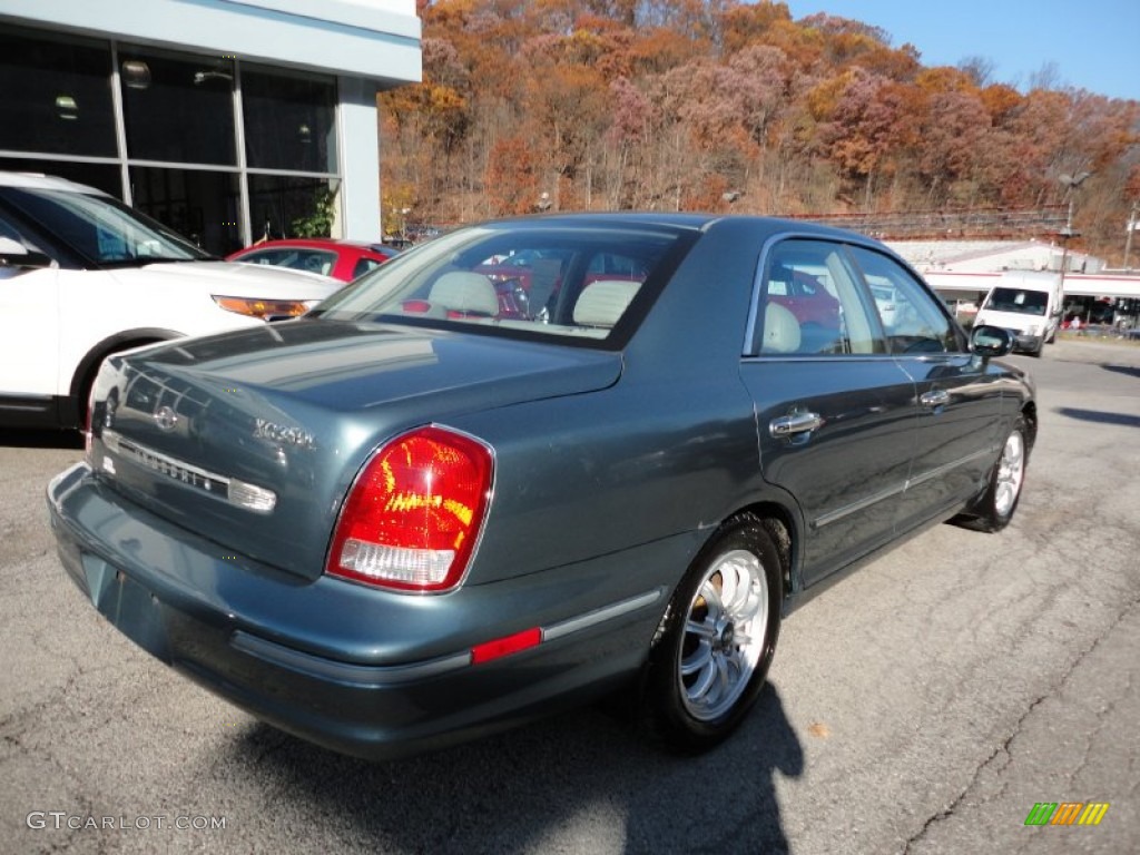 2002 XG350 Sedan - Celadon Green / Beige photo #6