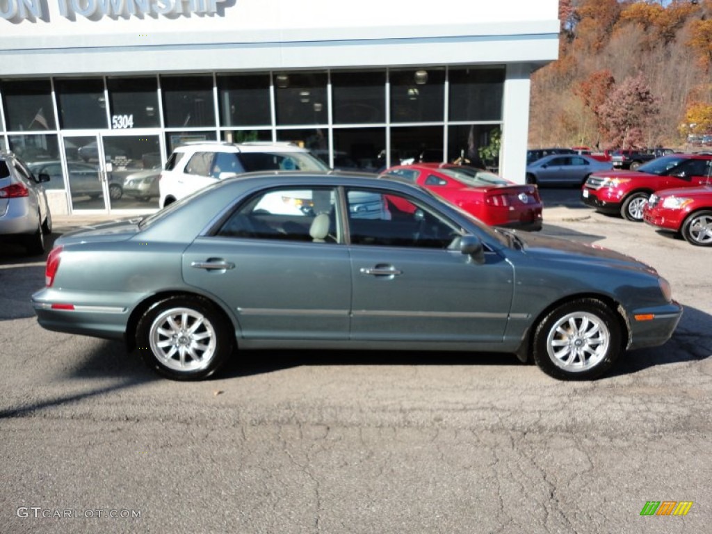 2002 XG350 Sedan - Celadon Green / Beige photo #7
