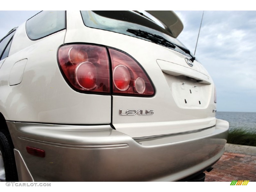 2000 RX 300 AWD - Pearl White / Ivory photo #19