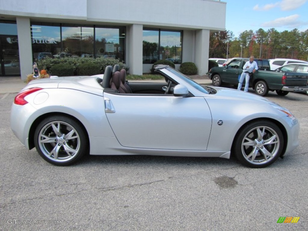2010 370Z Sport Touring Roadster - Brilliant Silver / Wine Leather photo #8