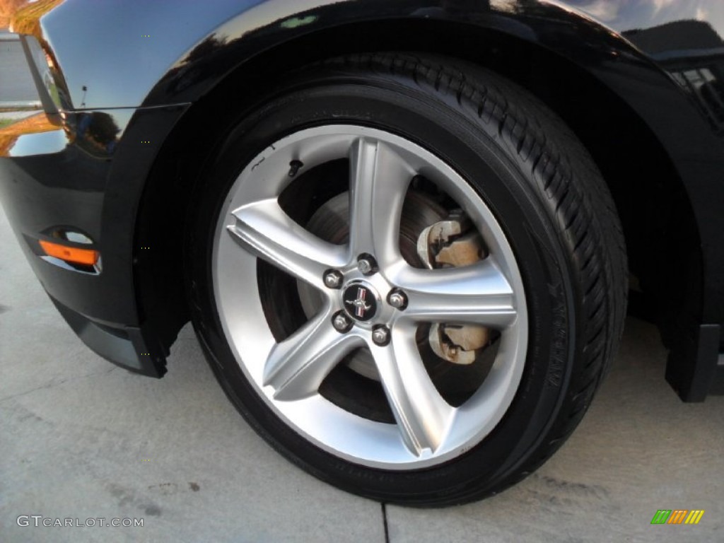 2010 Ford Mustang GT Premium Coupe Wheel Photo #56232969