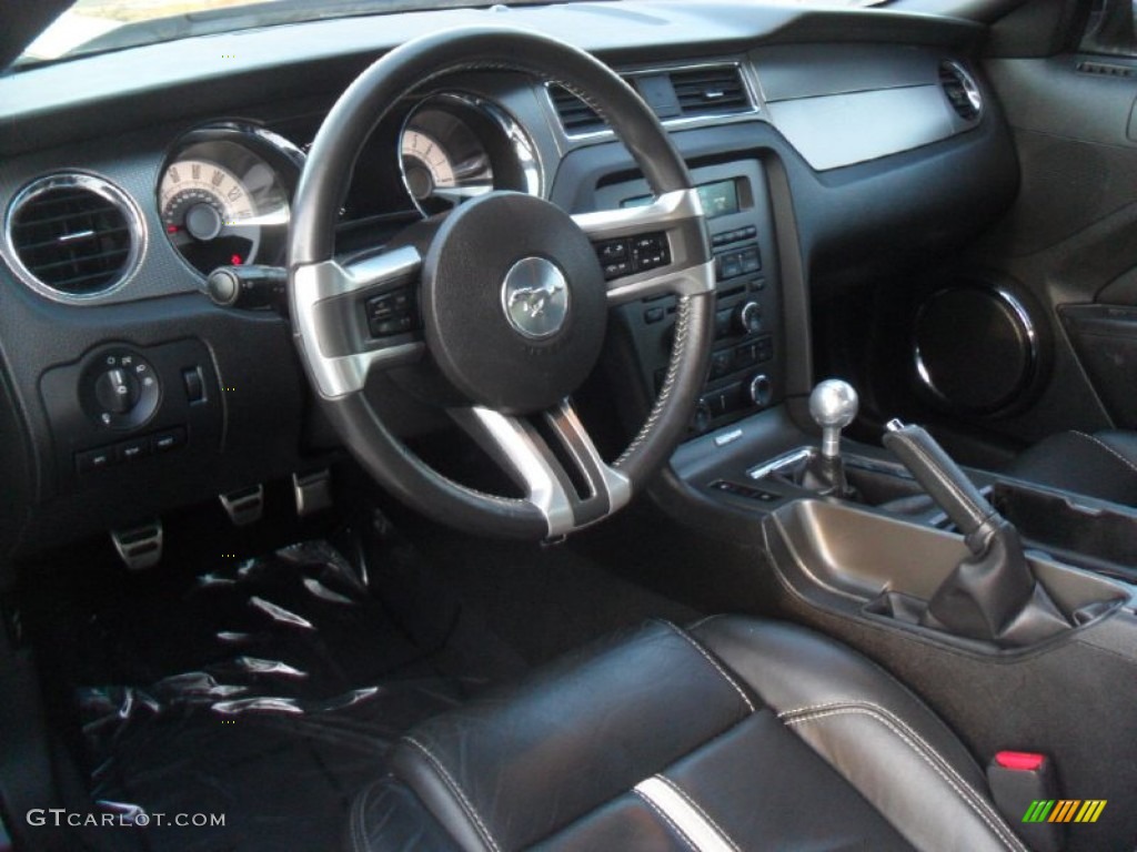 2010 Ford Mustang GT Premium Coupe GT premium interior in Charcoal Black/Cashmere Photo #56232980