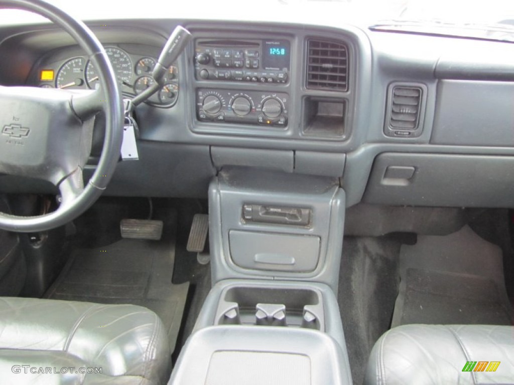 2002 Chevrolet Silverado 2500 LT Crew Cab 4x4 Graphite Dashboard Photo #56233874