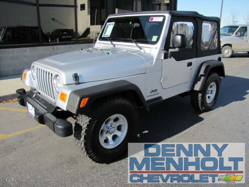 Bright Silver Metallic Jeep Wrangler