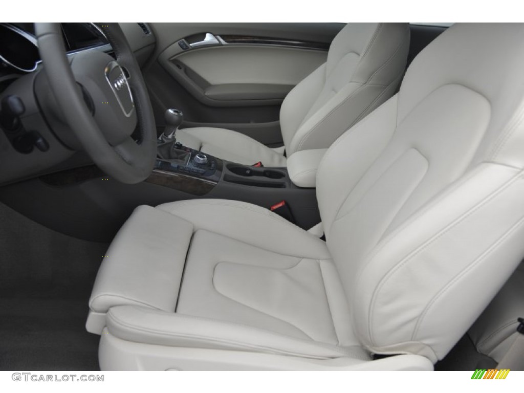 Linen Beige Interior 2011 Audi A5 2.0T quattro Coupe Photo #56234582