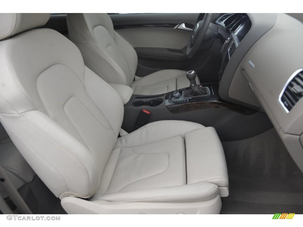 Linen Beige Interior 2011 Audi A5 2.0T quattro Coupe Photo #56234846